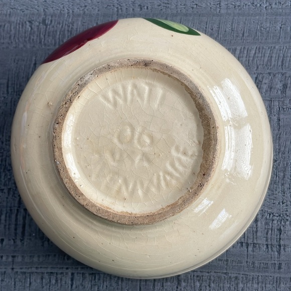 1940’s Watts pottery Ribbed Bowl - Picture 3 of 4